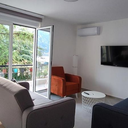 Ferienwohnung Apartman Lubarda Kotor Exterior foto